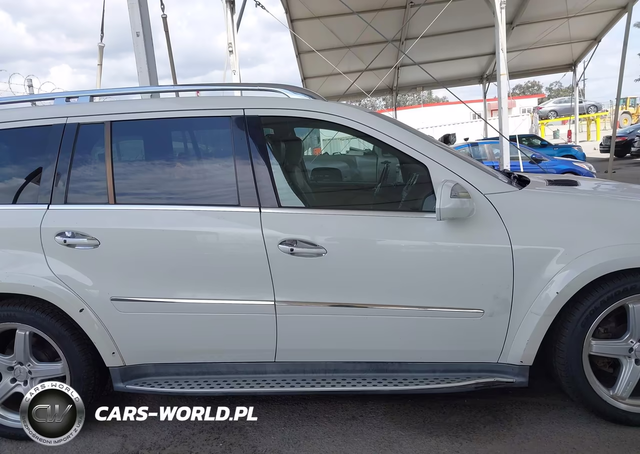 2009 Mercedes-Benz Gl 550 4Matic VIN:4JGBF86E49A442680 - 13