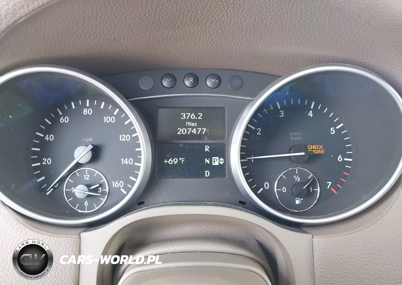 2009 Mercedes-Benz Gl 550 4Matic VIN:4JGBF86E49A442680 - 7