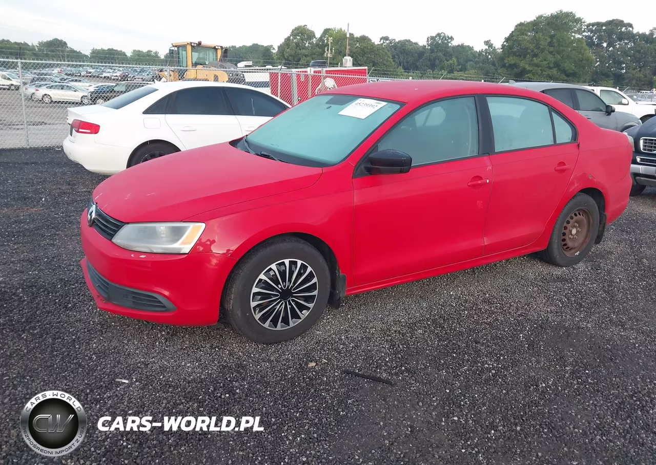 2013 Volkswagen Jetta 2.0L S VIN:3VW2K7AJ5DM260414 - 2