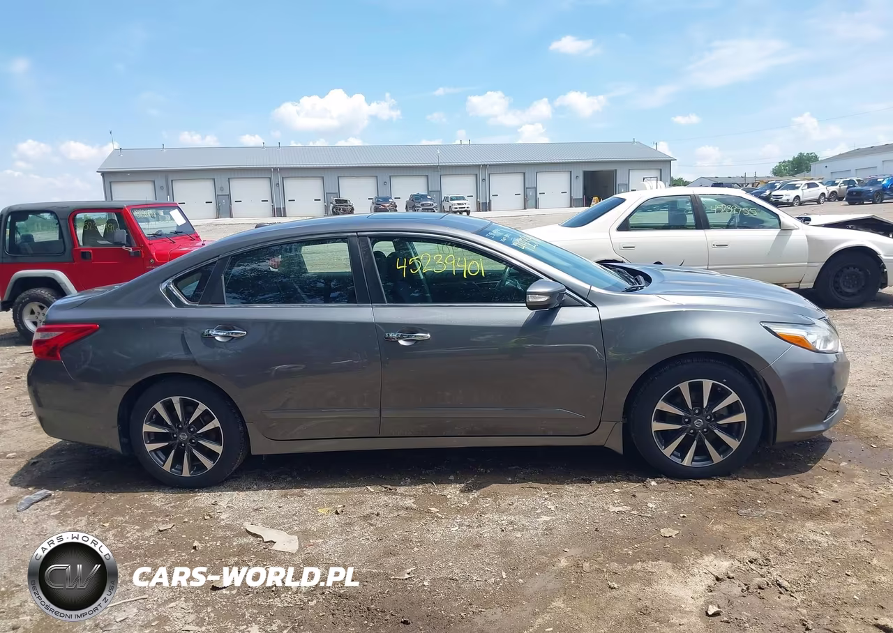 2017 Nissan Altima 2.5 Sv VIN:1N4AL3AP6HC138117 - 13