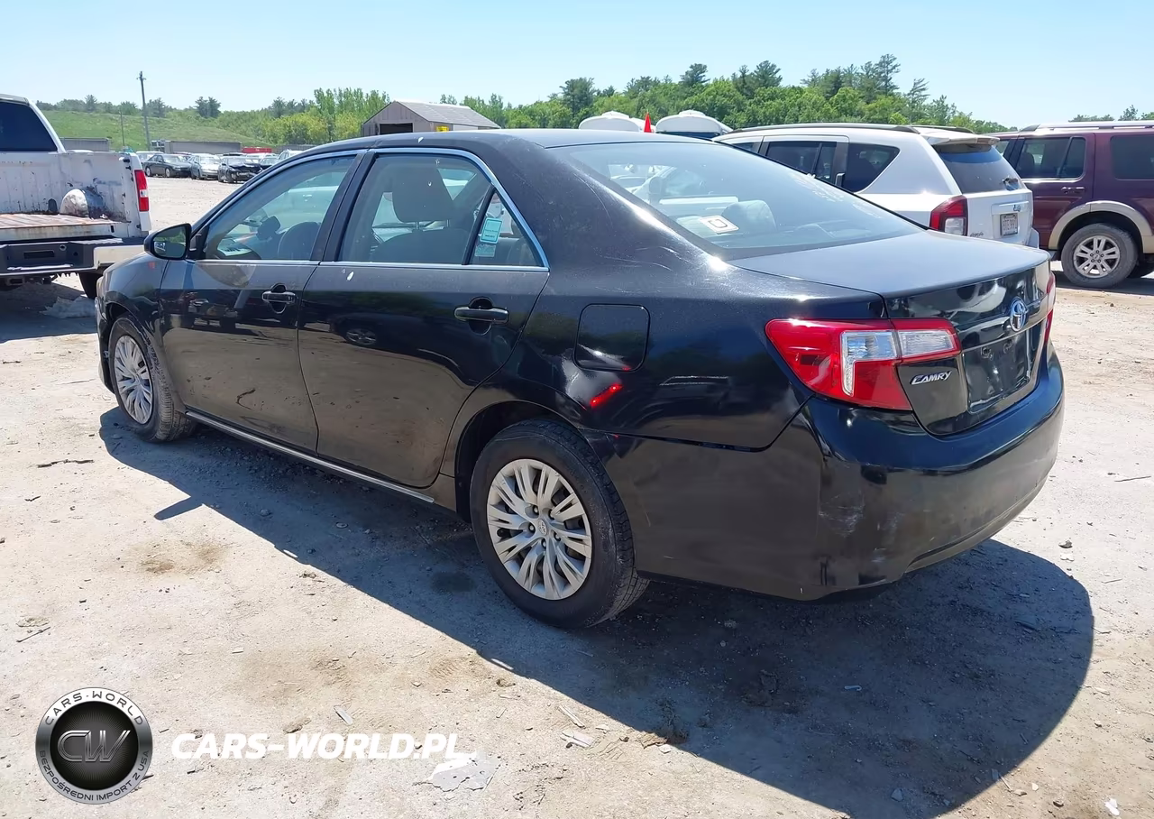 2012 Toyota Camry Le VIN:4T4BF1FKXCR166062 - 3