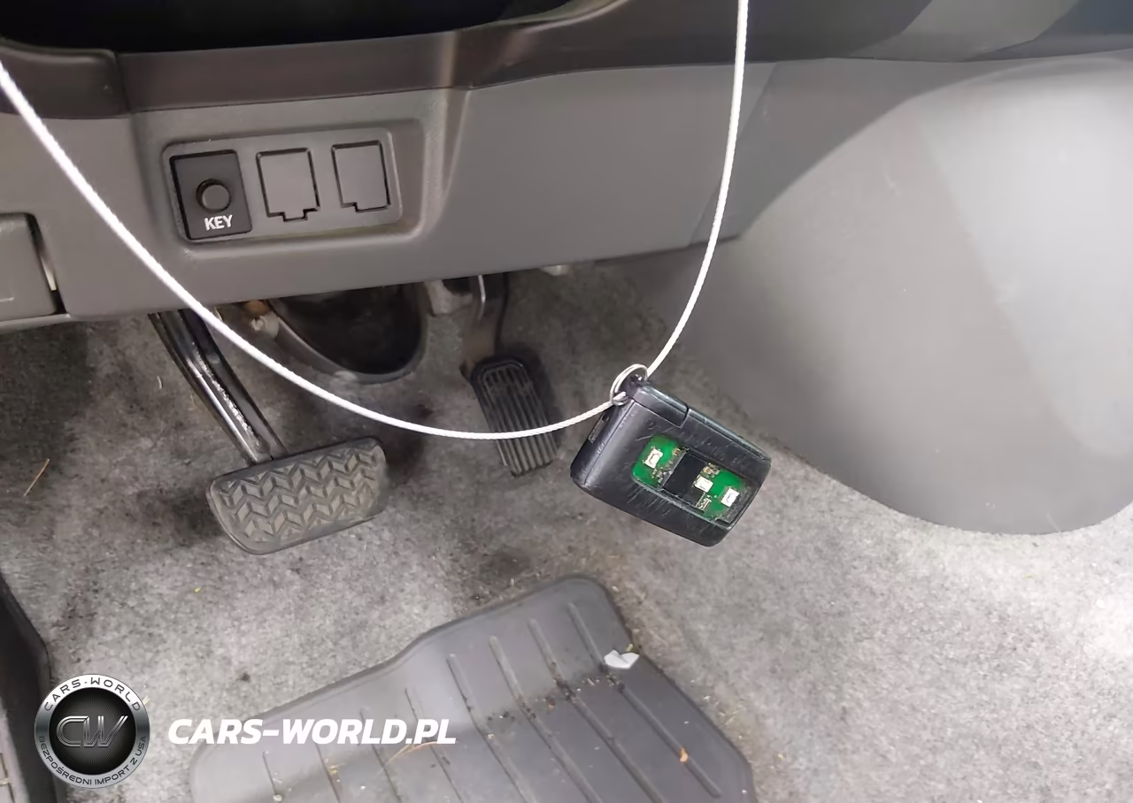 2004 Toyota Prius VIN:JTDKB20U540098188 - 11