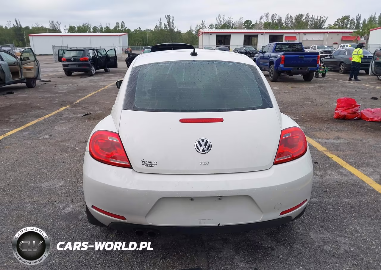 2014 Volkswagen Beetle 2.0L Tdi VIN:3VWJL7AT4EM600566 - 16