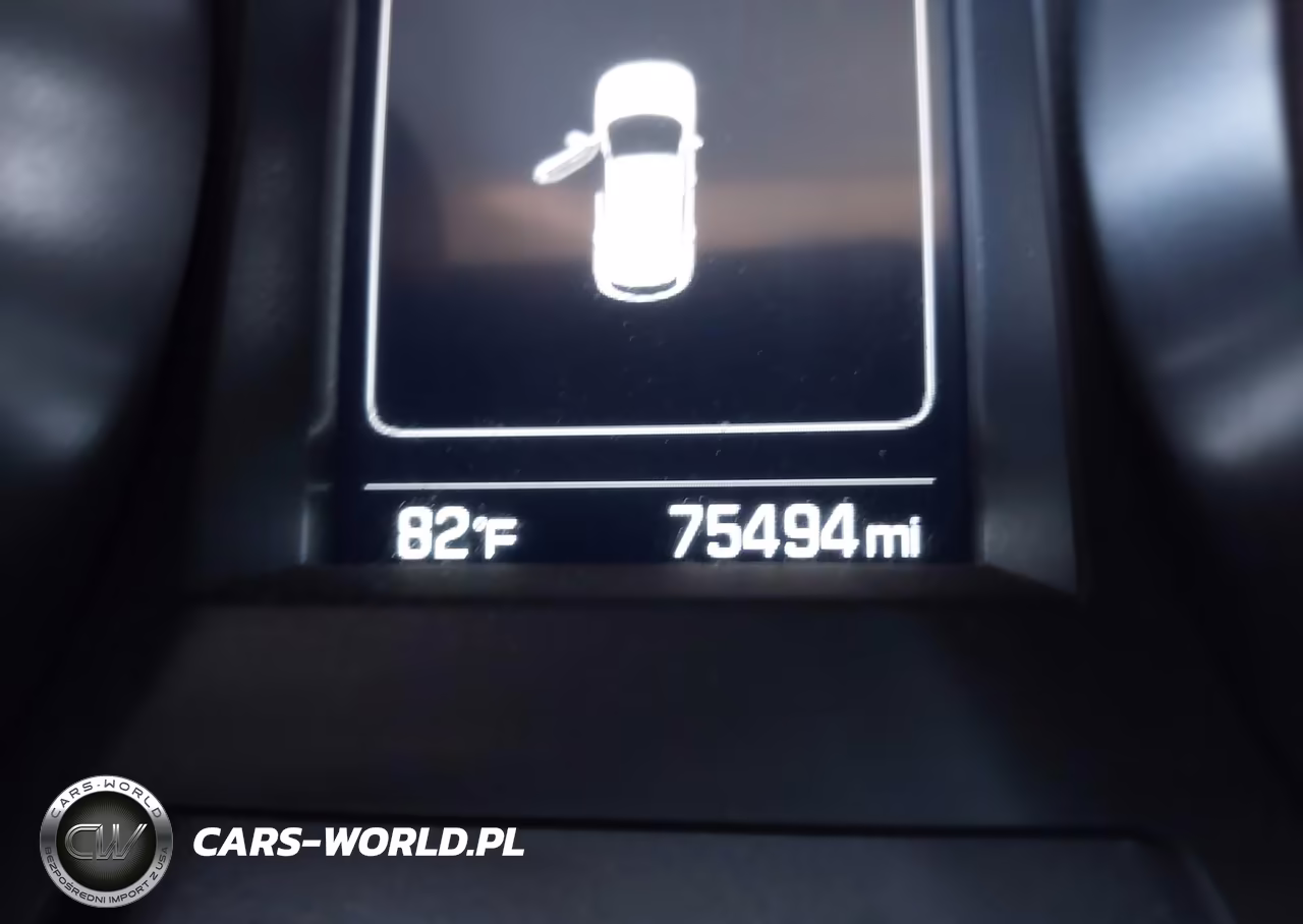 2018 Hyundai Santa Fe Sport 2.4L VIN:5NMZTDLBXJH075468 - 15