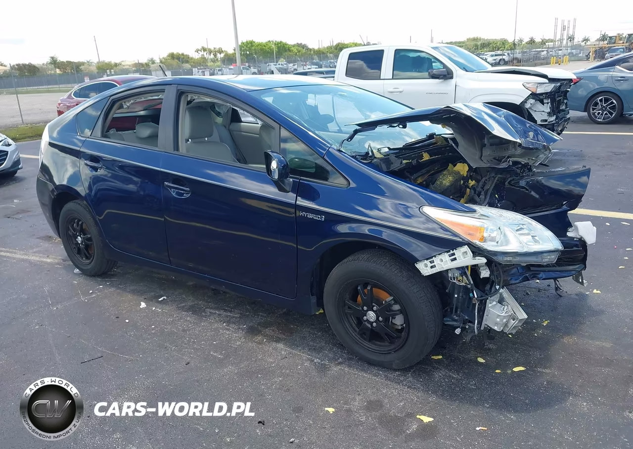 2015 Toyota Prius Four – zdjęcie 1 z 15