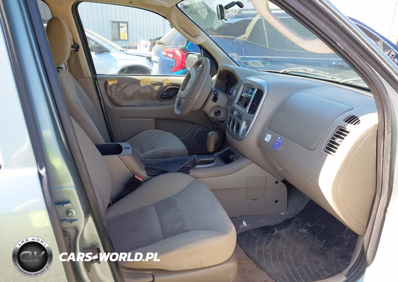 2005 Ford Escape Xlt VIN:1FMYU93135KB68884 - 5