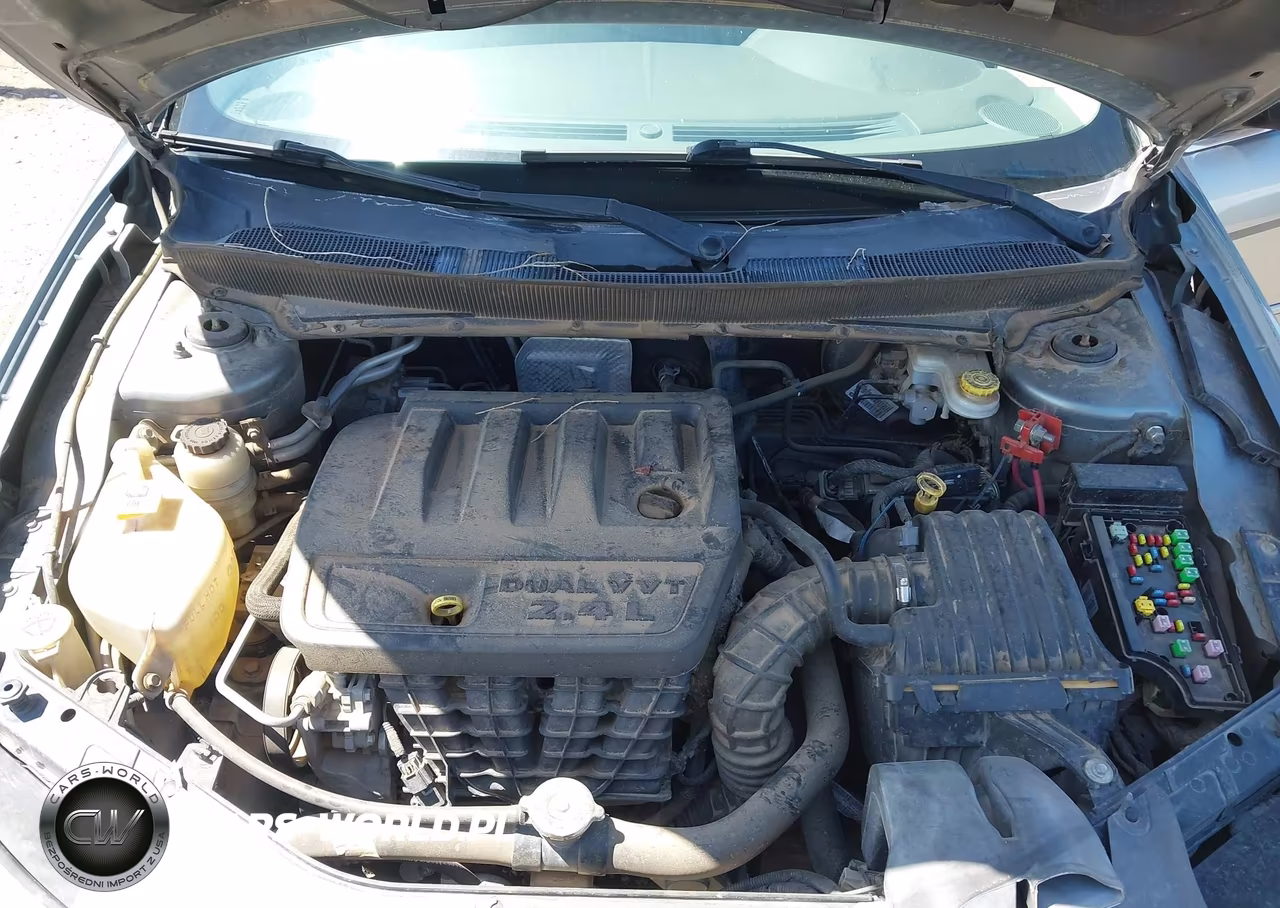 2007 Chrysler Sebring VIN:1C3LC46K07N557075 - 10
