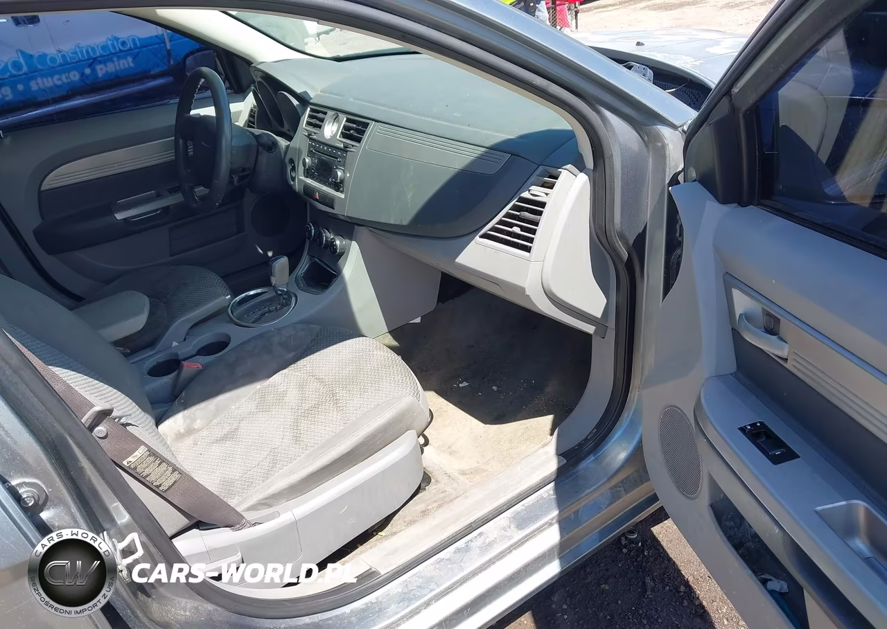 2007 Chrysler Sebring VIN:1C3LC46K07N557075 - 5