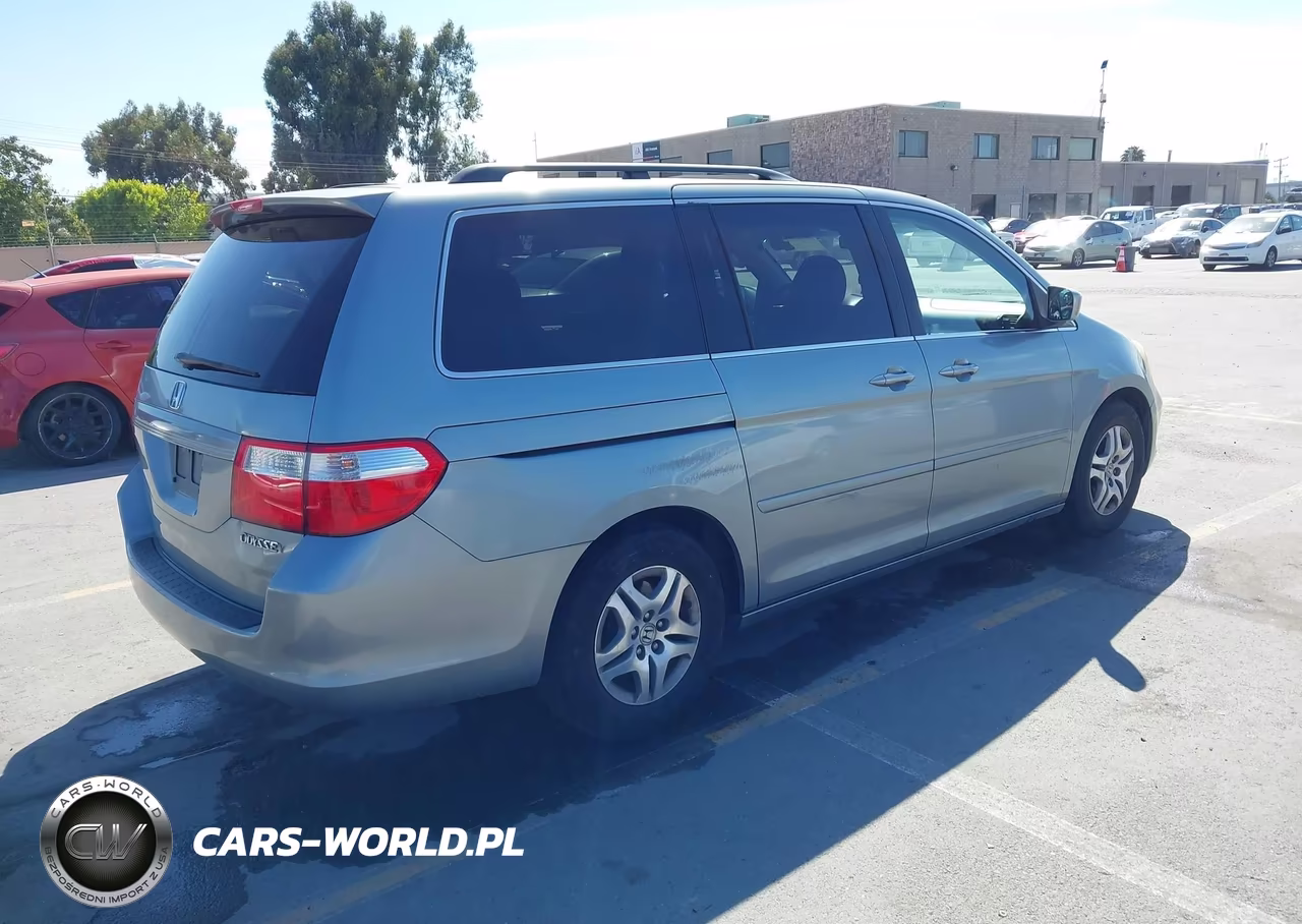 2005 Honda Odyssey Ex-L VIN:5FNRL38625B049265 - 4