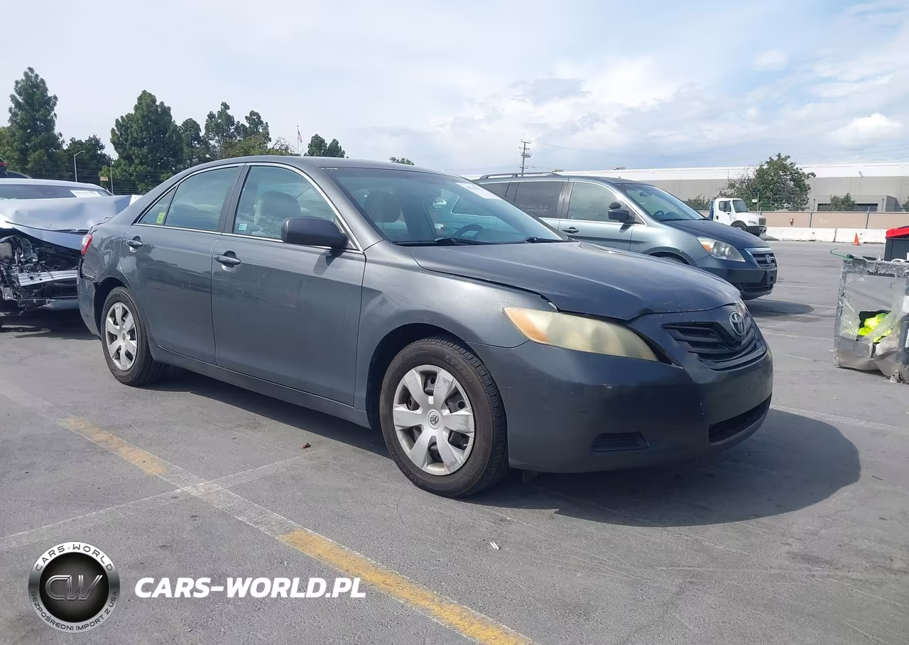 2007 Toyota Camry Le – zdjęcie 1 z 14