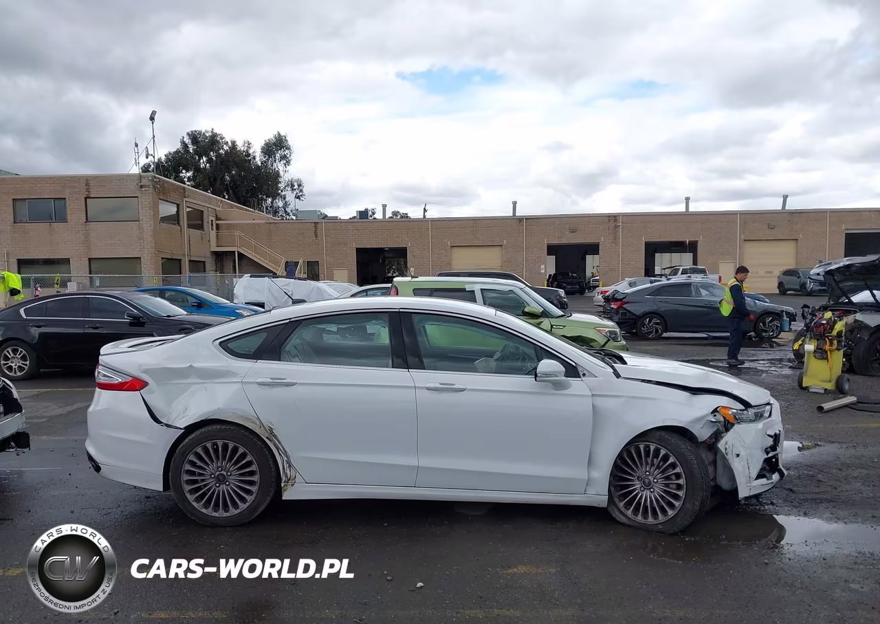2015 Ford Fusion Titanium VIN:3FA6P0K95FR164702 - 13