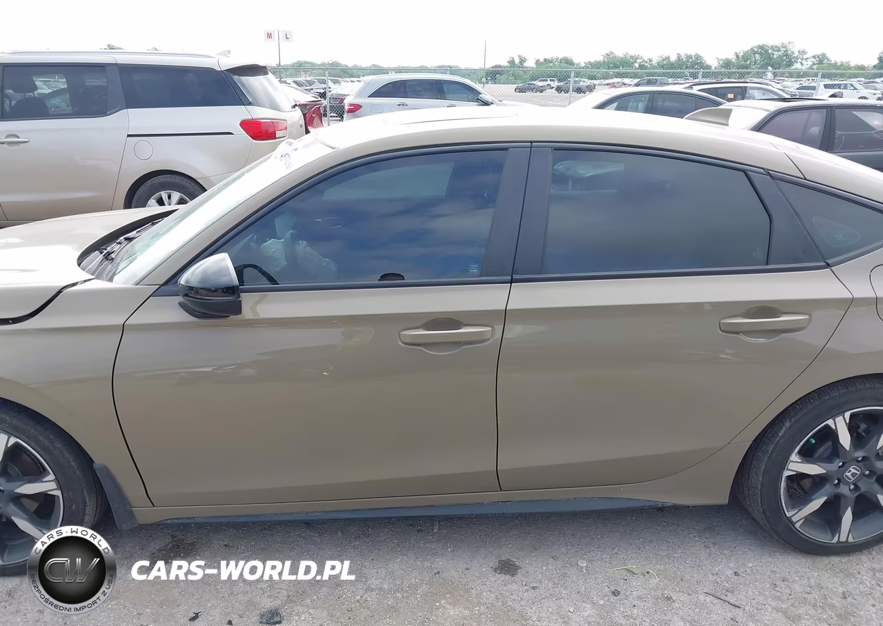 2025 Honda Civic Hybrid Sport Touring VIN:19XFL4H99SE010550 - 14