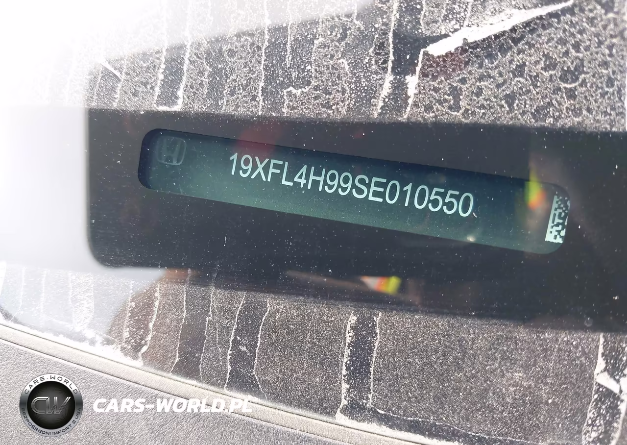 2025 Honda Civic Hybrid Sport Touring VIN:19XFL4H99SE010550 - 9