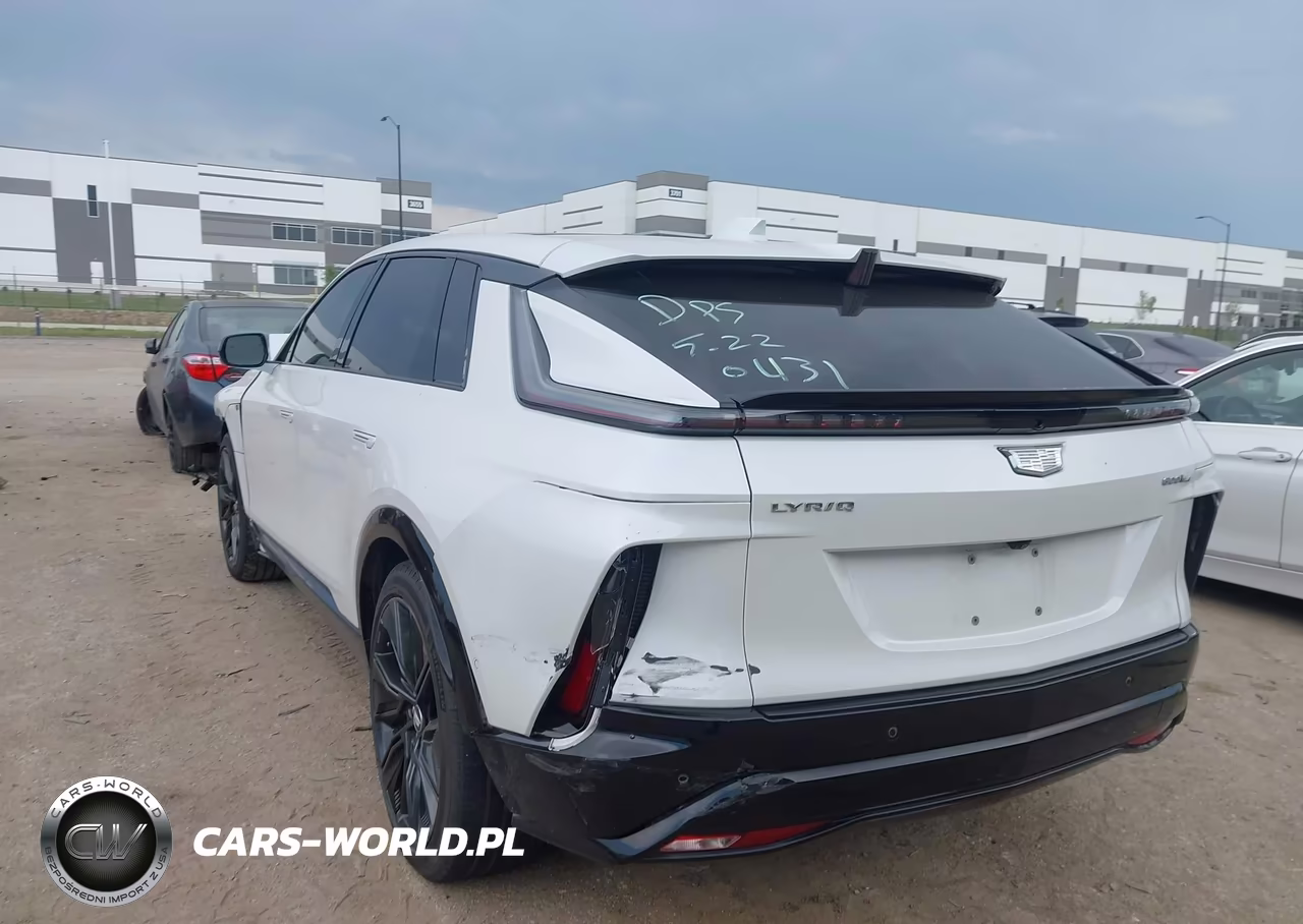 2024 Cadillac Lyriq Sport W-1Sk VIN:1GYKPWRL6RZ110431 - 3