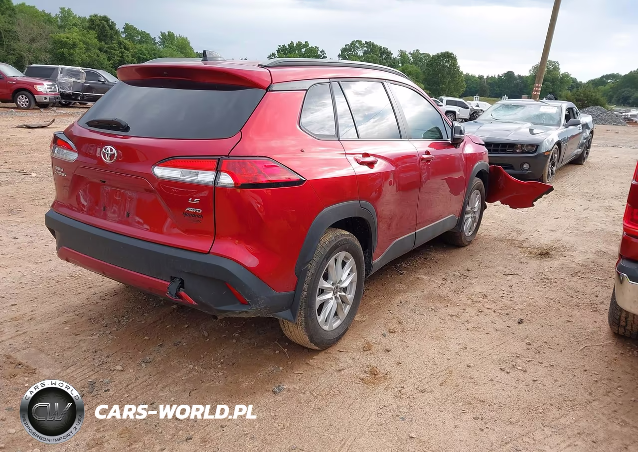 2025 Toyota Corolla Cross Le VIN:7MUCAABG4SV125888 - 4