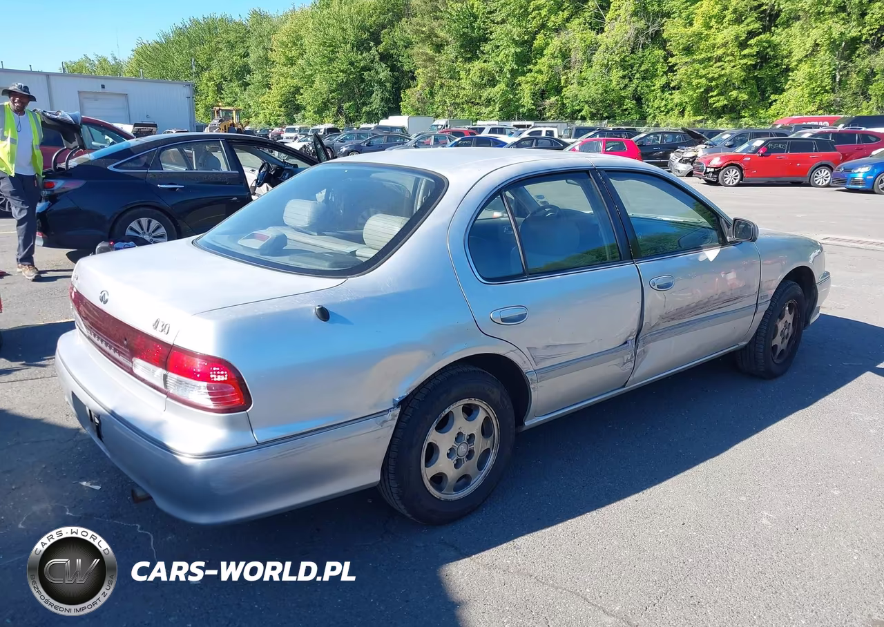 1999 Infiniti I30 Limited-Standard-Touring VIN:JNKCA21A3XT776899 - 4