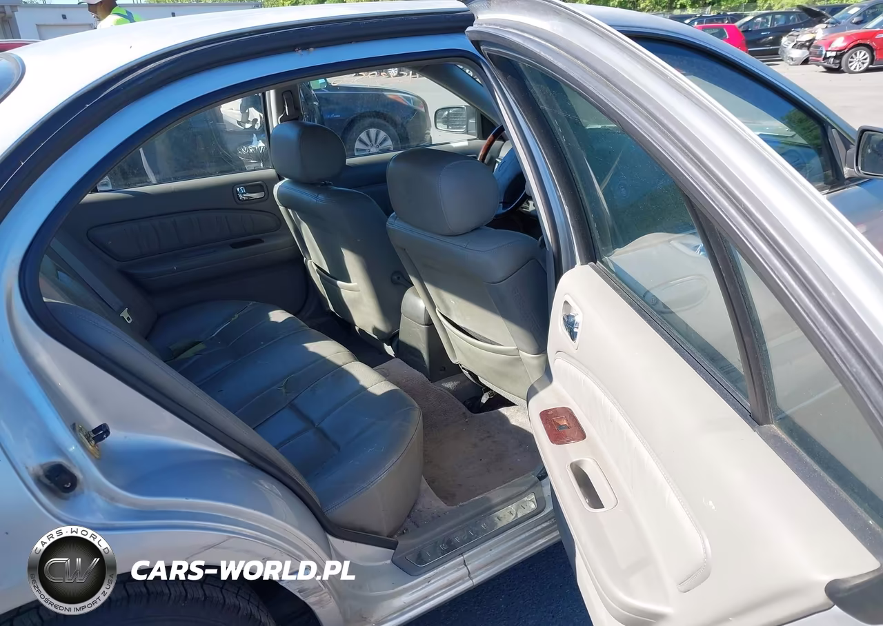 1999 Infiniti I30 Limited-Standard-Touring VIN:JNKCA21A3XT776899 - 8