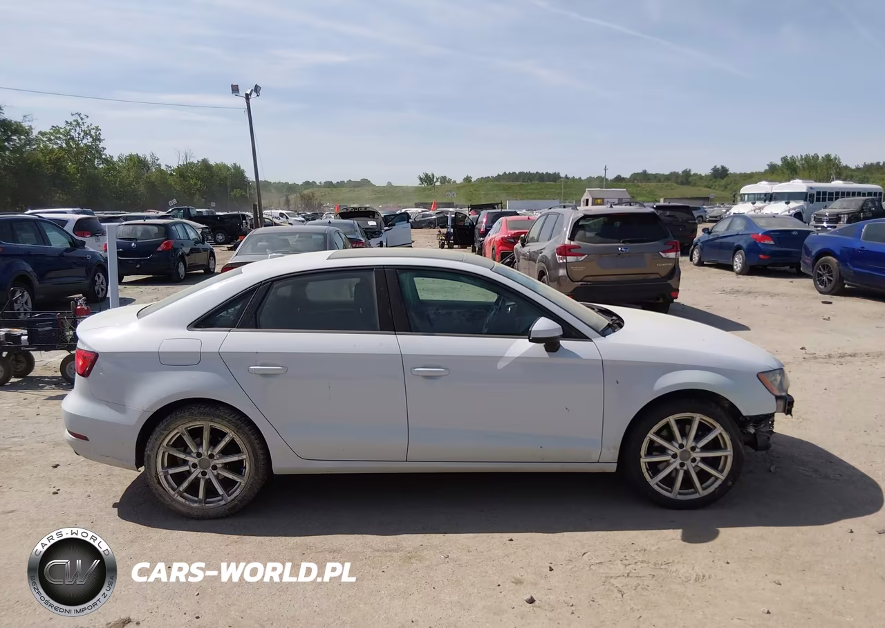 2015 Audi A3 2.0T Premium VIN:WAUBFGFF9F1141127 - 13