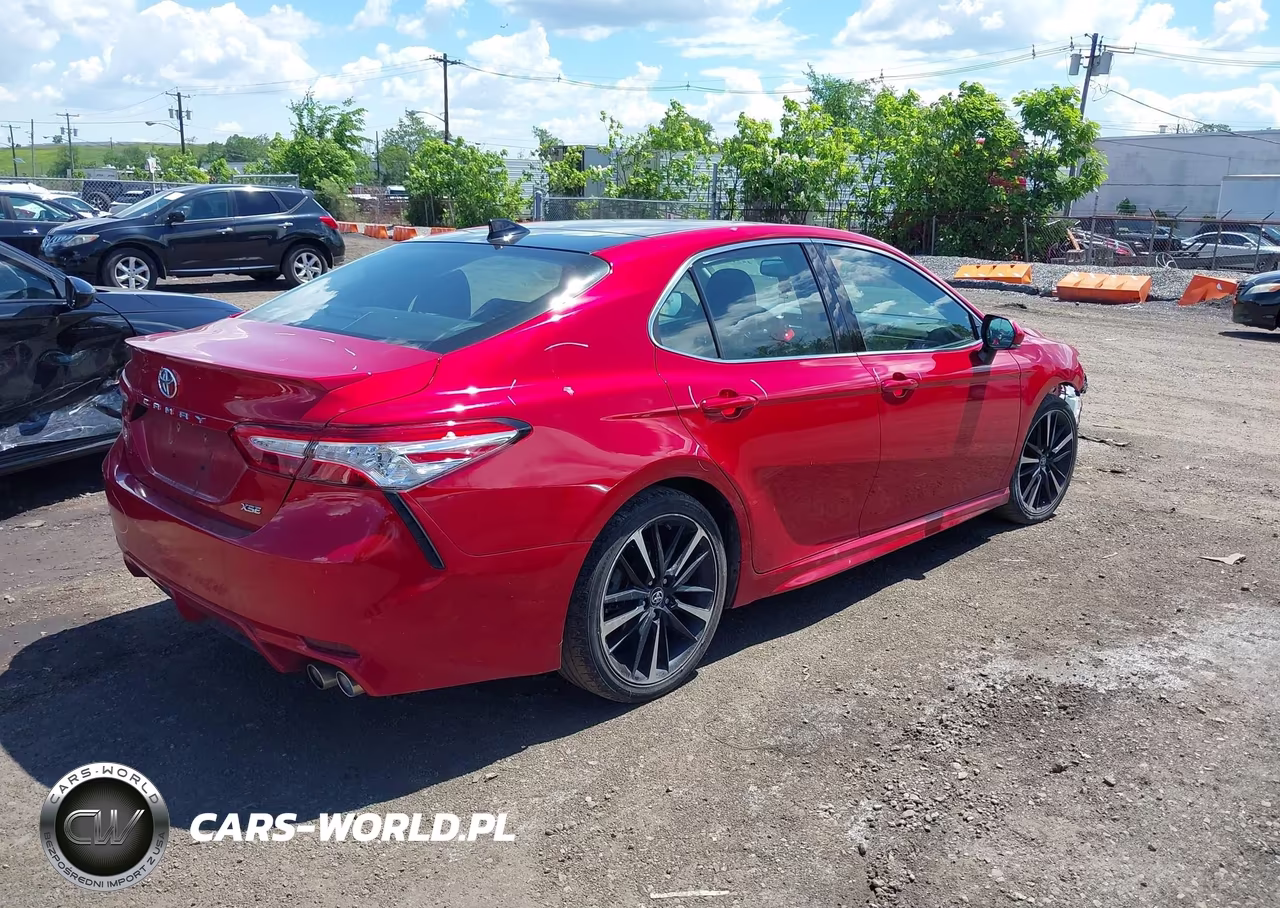 2020 Toyota Camry Xse VIN:4T1K61AK1LU355846 - 4