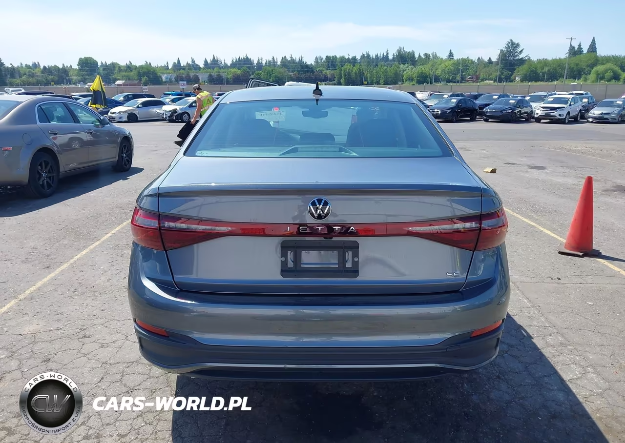 2025 Volkswagen Jetta 1.5T Se VIN:3VW7X7BUXSM074865 - 17