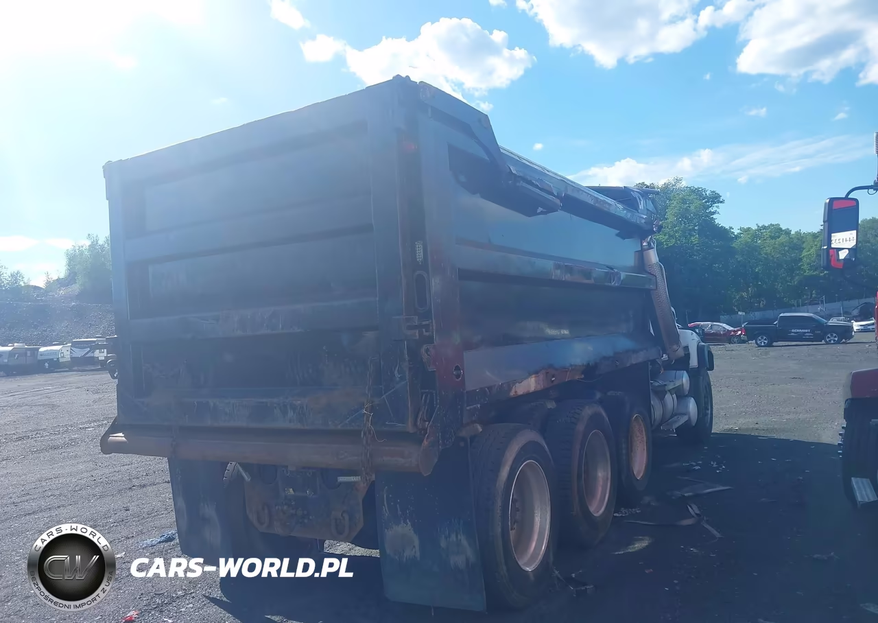 2006 Mack 700 Cv700 VIN:1M2AG11C86M023943 - 4