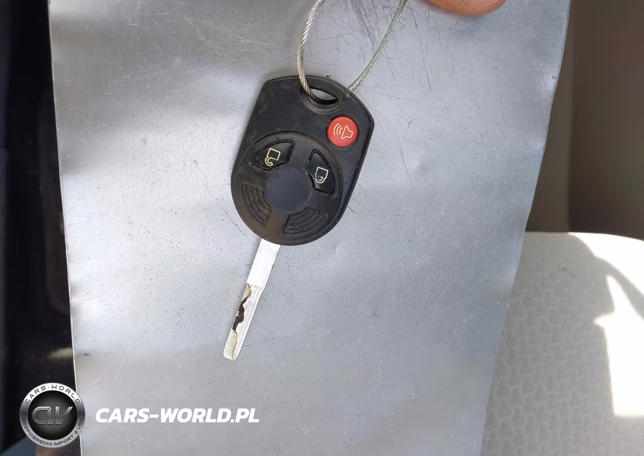 2017 Ford Escape Se VIN:1FMCU0GD0HUC55581 - 11