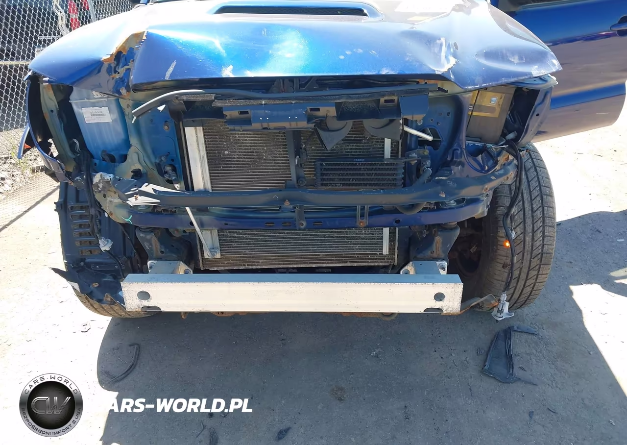 2015 Toyota Tacoma Base V6 VIN:3TMLU4EN6FM176134 - 6