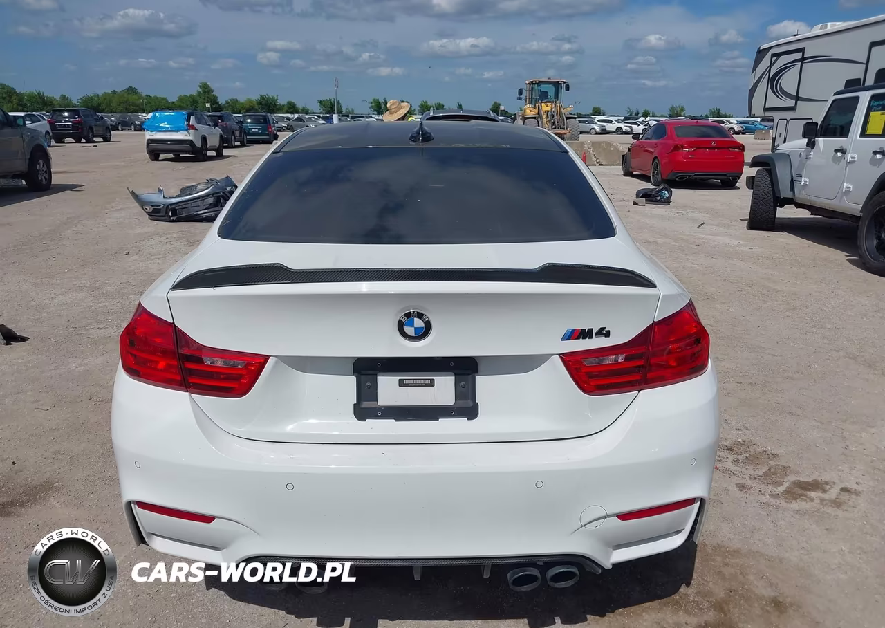 2017 BMW M4 VIN:WBS3R9C33HA014356 - 16