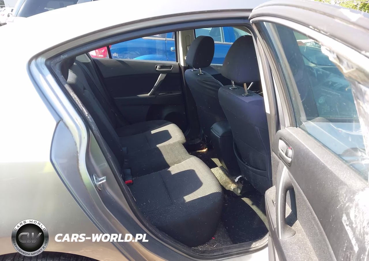 2010 Mazda Mazda3 I Touring VIN:JM1BL1SF0A1185301 - 8