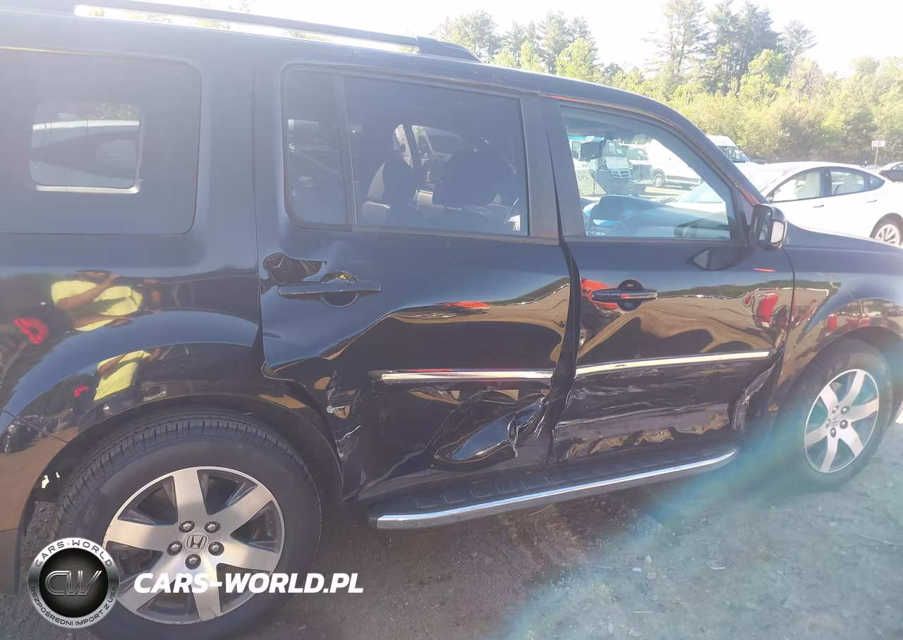 2013 Honda Pilot Touring VIN:5FNYF4H91DB008871 - 6