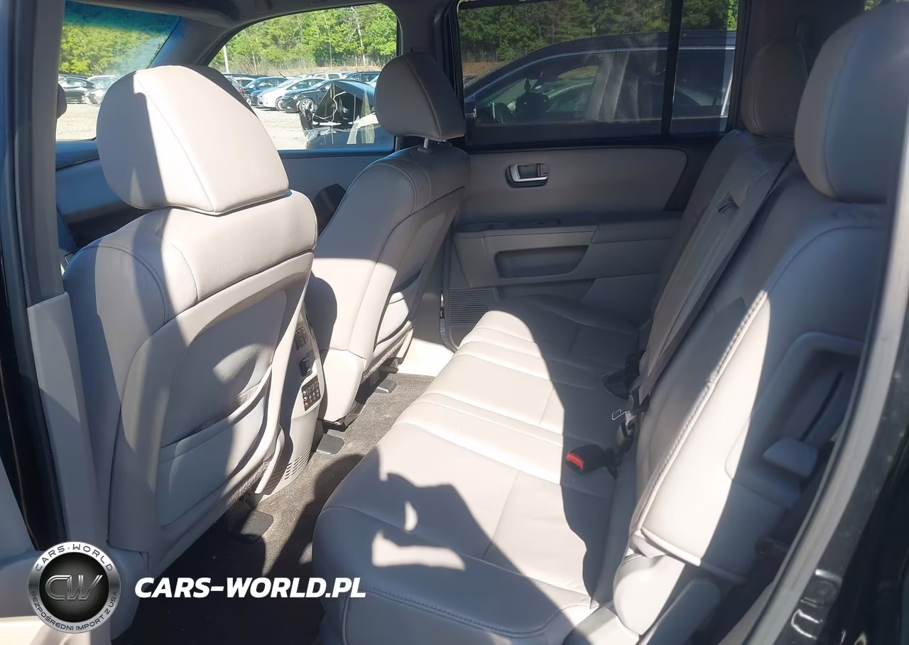 2013 Honda Pilot Touring VIN:5FNYF4H91DB008871 - 8