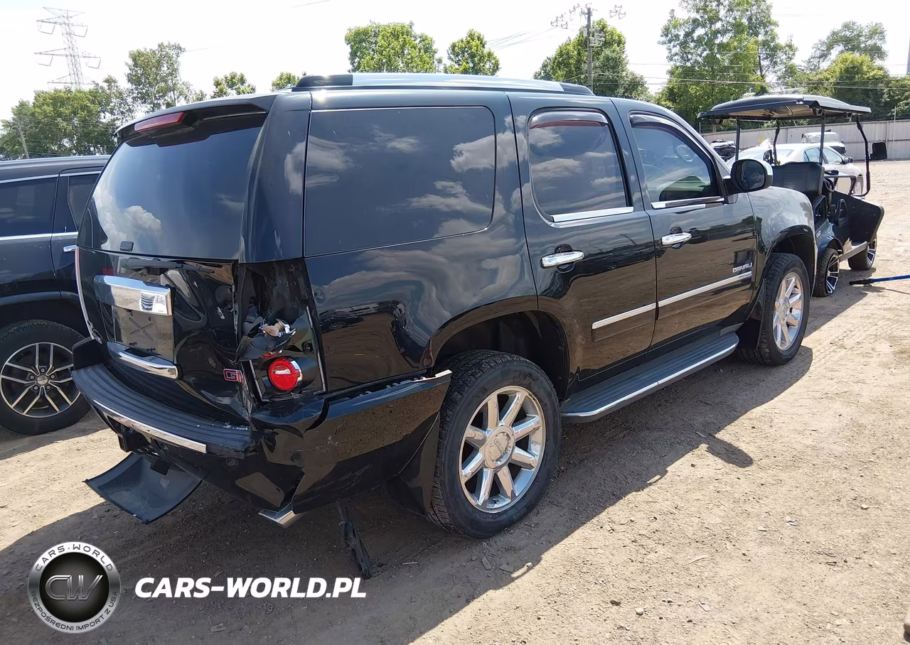2011 GMC Yukon Denali VIN:1GKS2EEF3BR381228 - 4