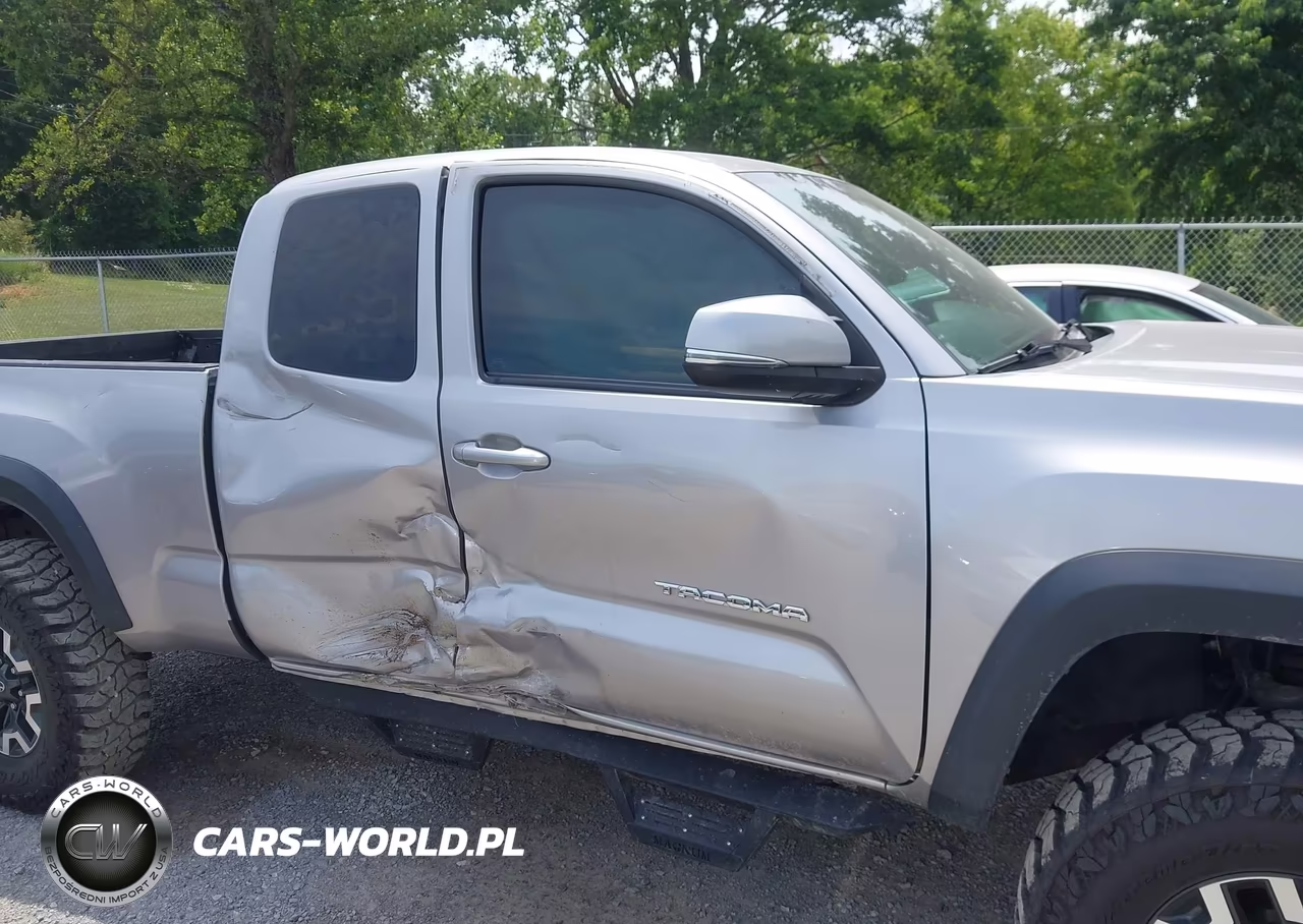 2016 Toyota Tacoma Trd Off Road VIN:5TFSZ5AN4GX045112 - 18