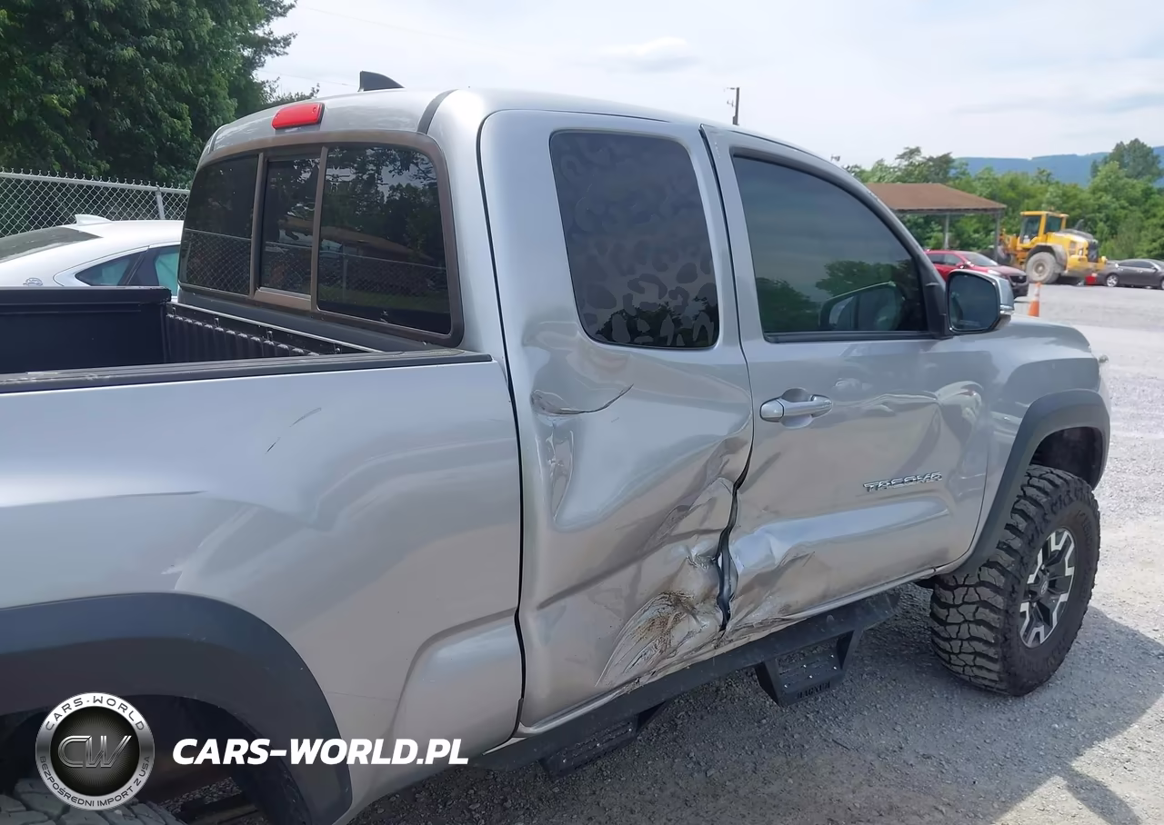 2016 Toyota Tacoma Trd Off Road VIN:5TFSZ5AN4GX045112 - 19
