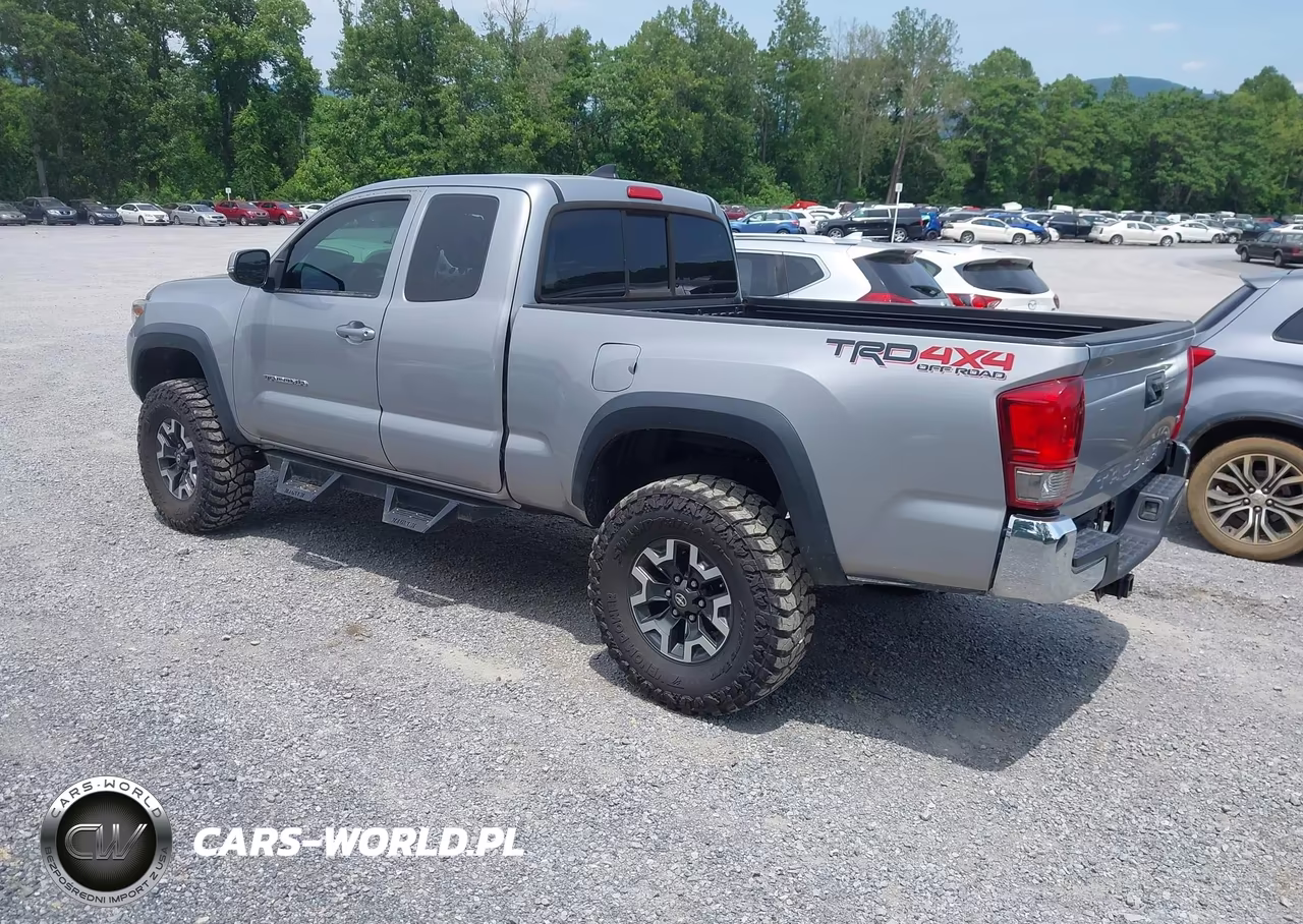 2016 Toyota Tacoma Trd Off Road VIN:5TFSZ5AN4GX045112 - 3