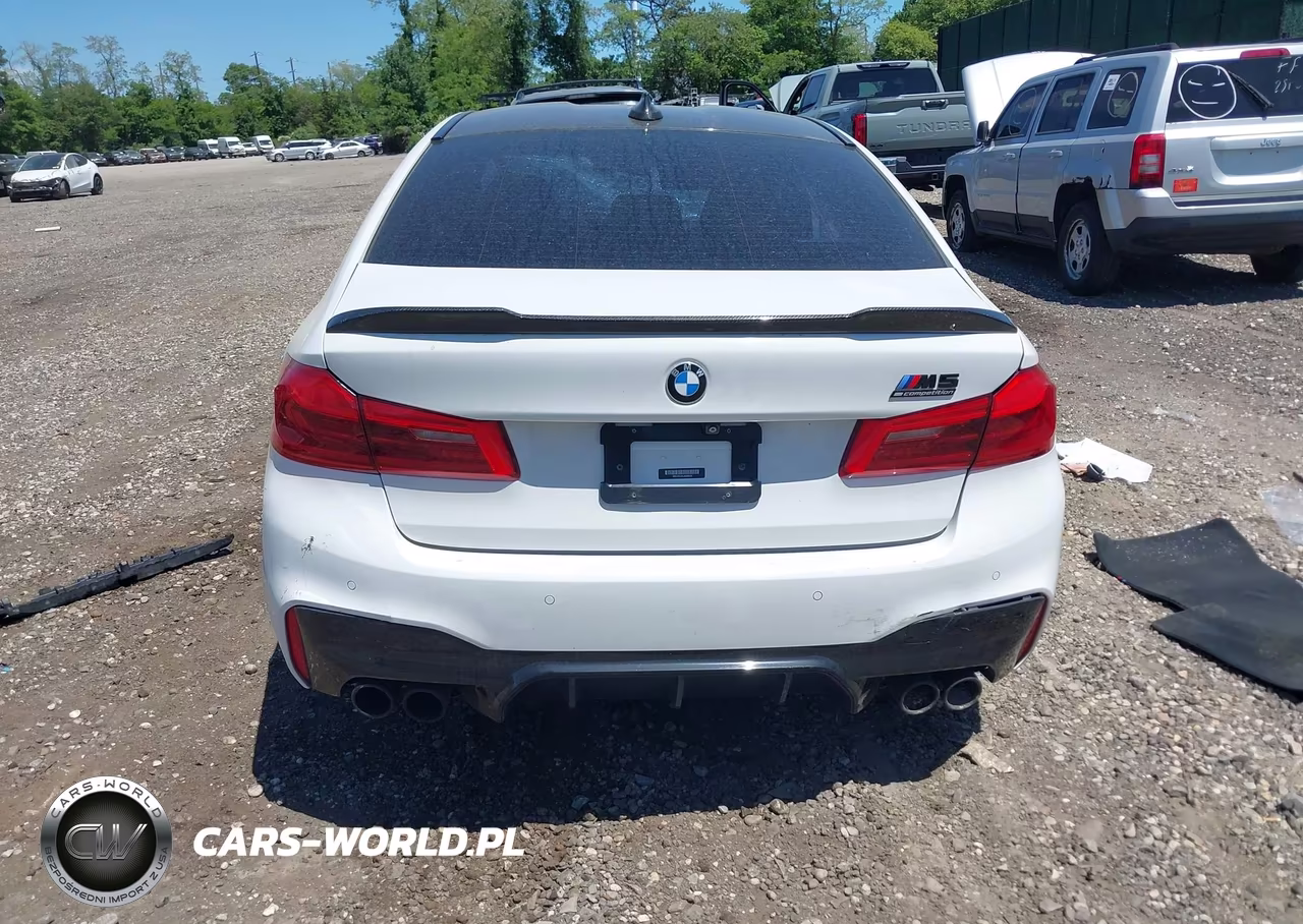 2018 BMW M5 VIN:WBSJF0C5XJB283628 - 15