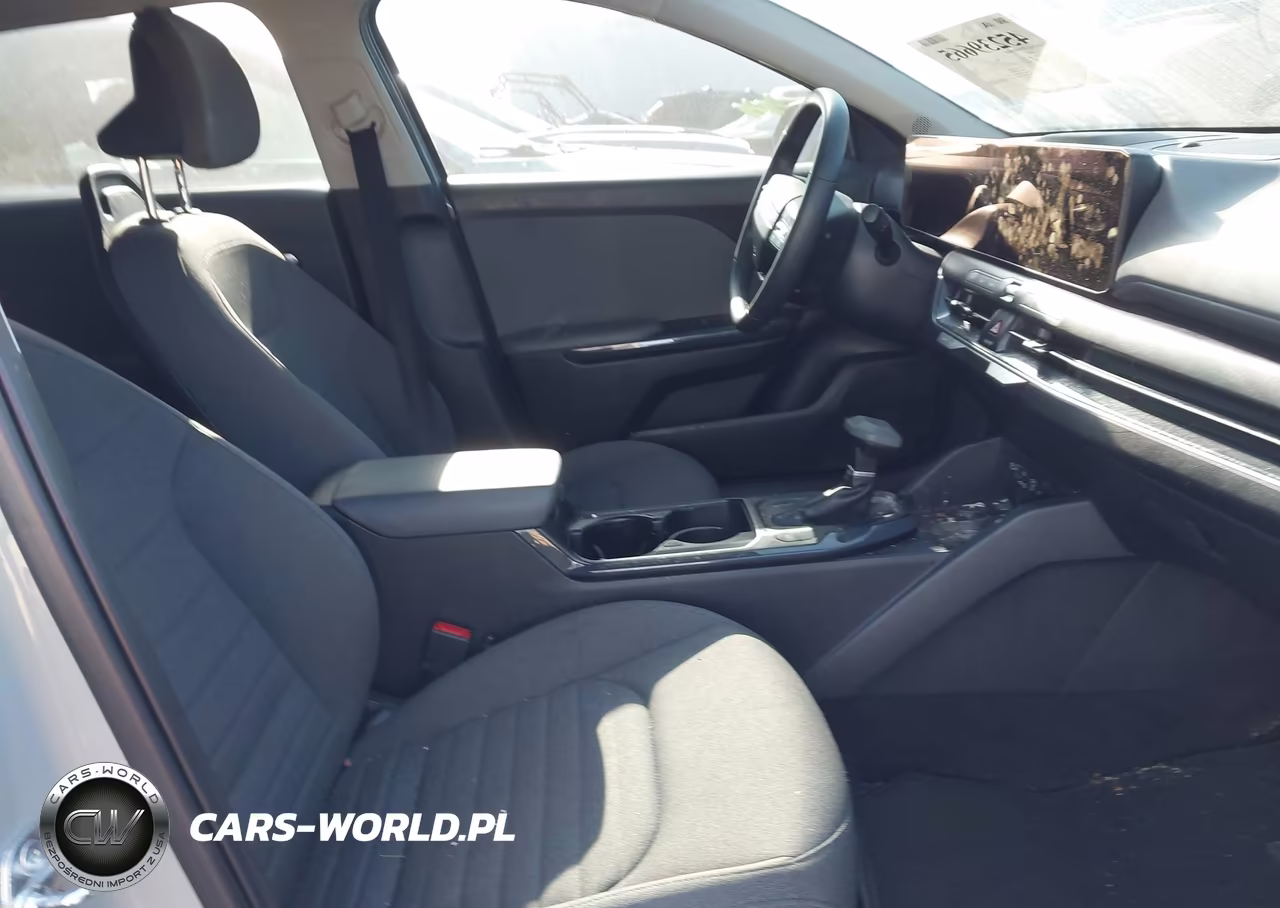 2025 Kia K4 Ex VIN:3KPFU4DE2SE157051 - 5