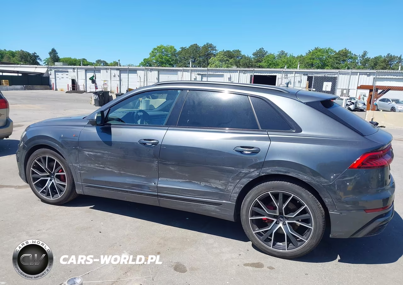 2019 Audi Q8 55 Premium VIN:WA1FVAF14KD034935 - 14