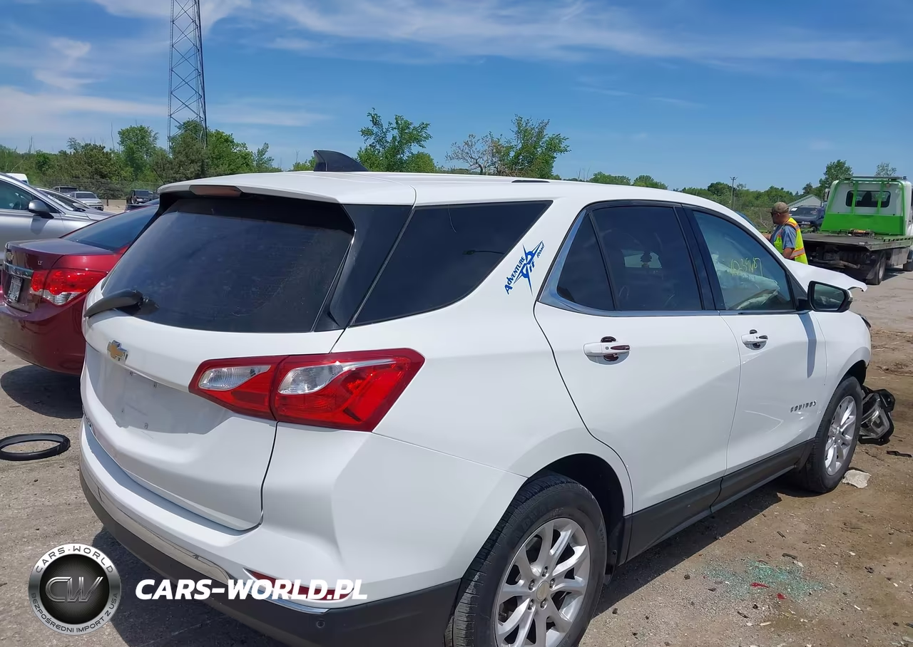 2019 Chevrolet Equinox Lt VIN:3GNAXTEV0KS617178 - 4
