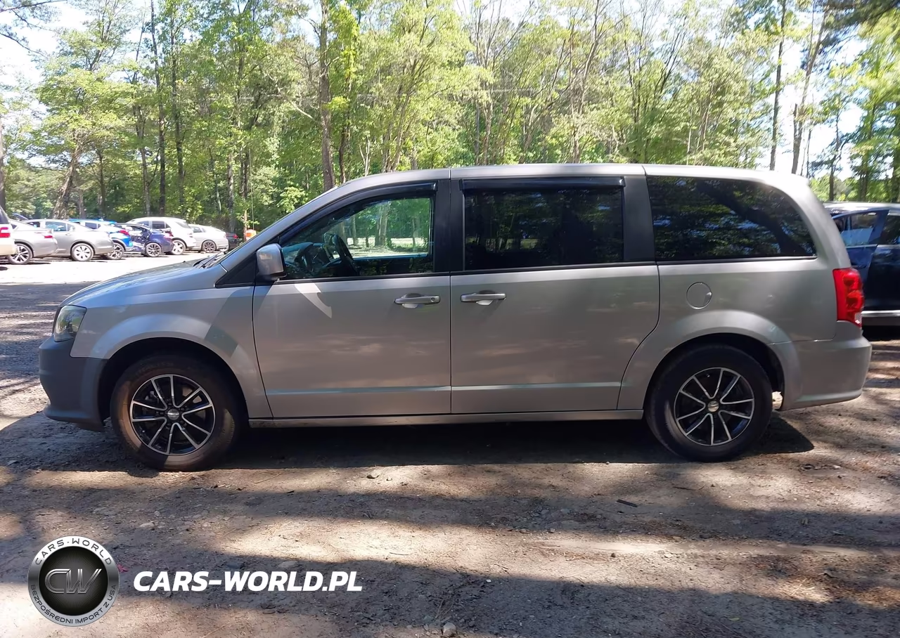 2018 Dodge Grand Caravan Se Plus VIN:2C4RDGBG5JR199147 - 14