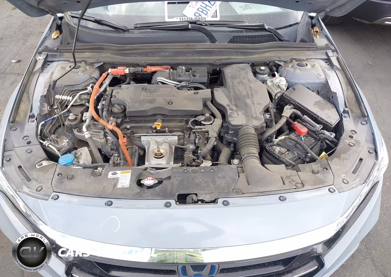 2022 Honda Accord Hybrid Touring VIN:1HGCV3F95NA016428 - 10