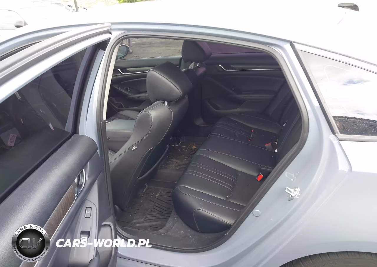 2022 Honda Accord Hybrid Touring VIN:1HGCV3F95NA016428 - 8