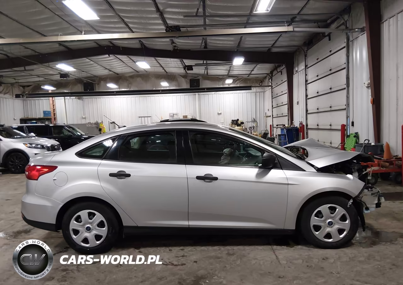 2017 Ford Focus S VIN:1FADP3E28HL213237 - 14