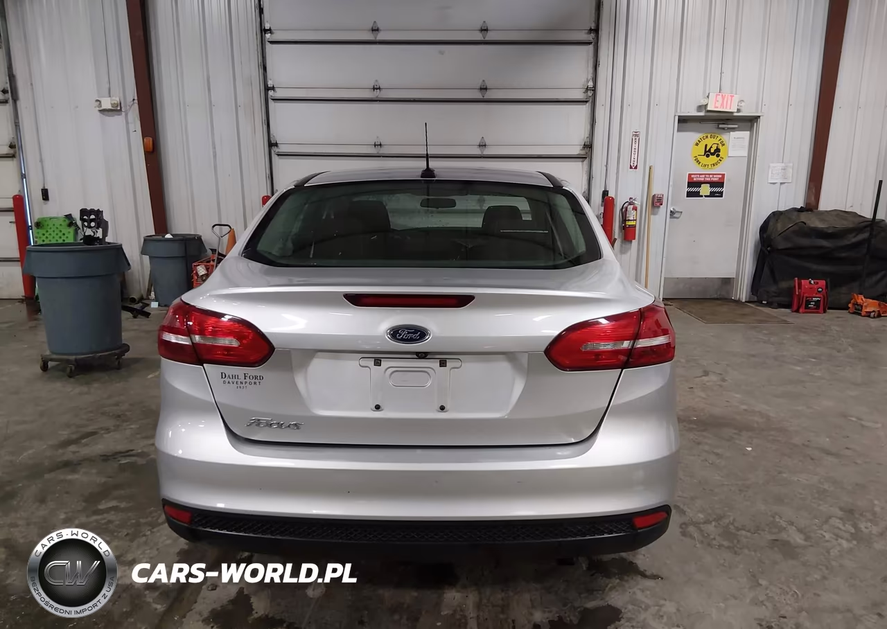 2017 Ford Focus S VIN:1FADP3E28HL213237 - 17