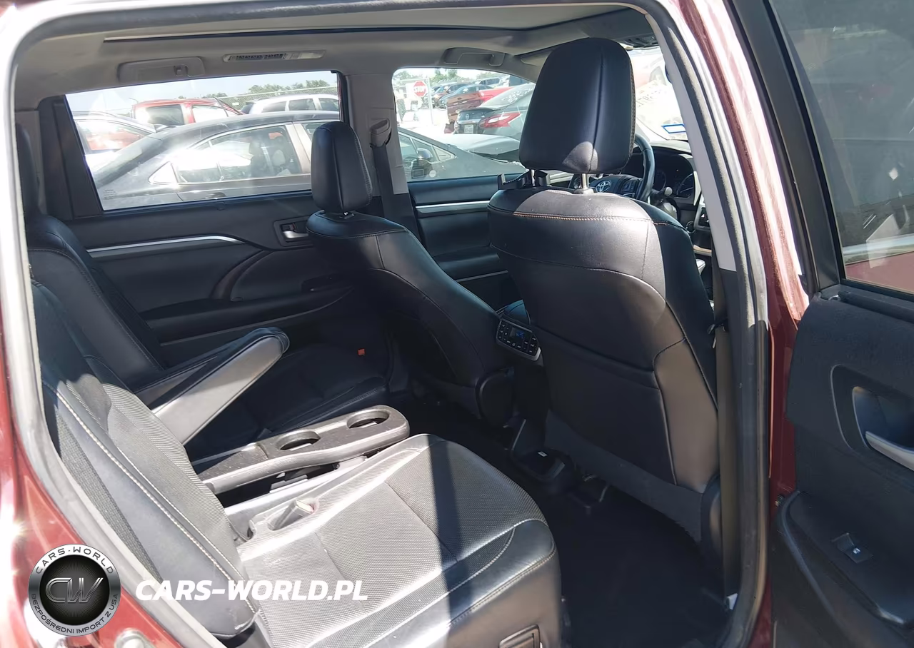 2017 Toyota Highlander Limited Platinum VIN:5TDDZRFH0HS403445 - 8