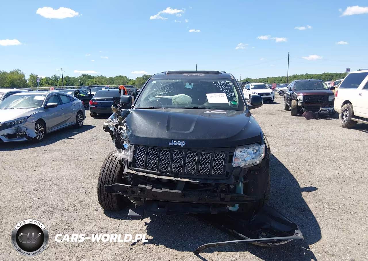 2012 Jeep Grand Cherokee Laredo VIN:1C4RJFAT9CC335079 - 12