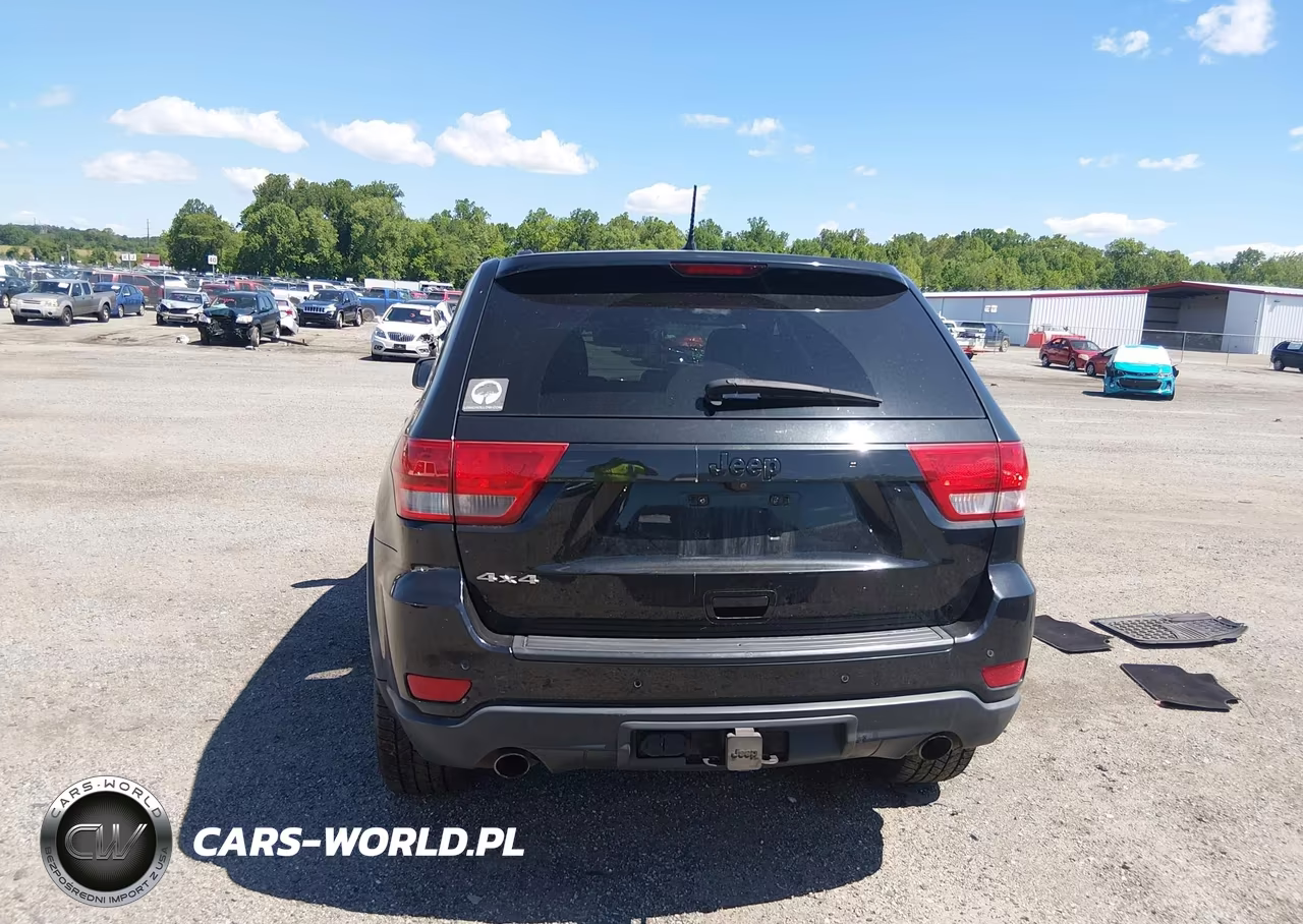 2012 Jeep Grand Cherokee Laredo VIN:1C4RJFAT9CC335079 - 16