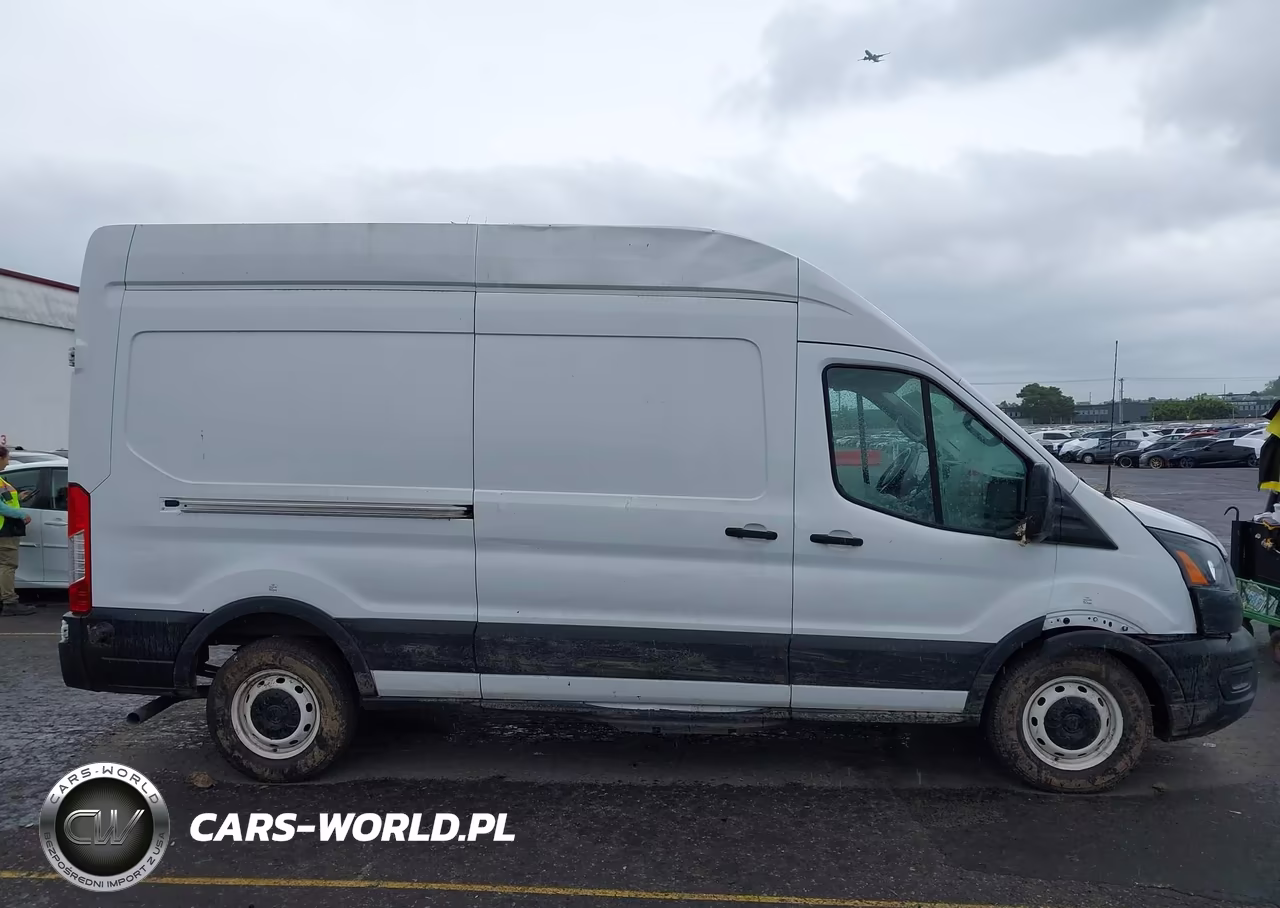 2022 Ford Transit-250 VIN:1FTBR1X80NKA72361 - 12