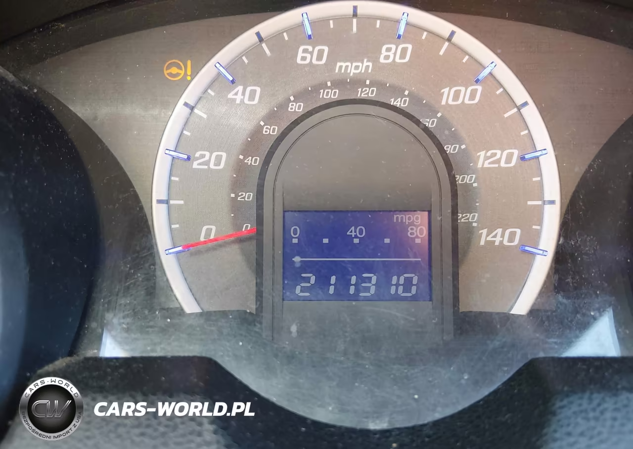 2013 Honda Fit Sport VIN:JHMGE8H50DC046705 - 15