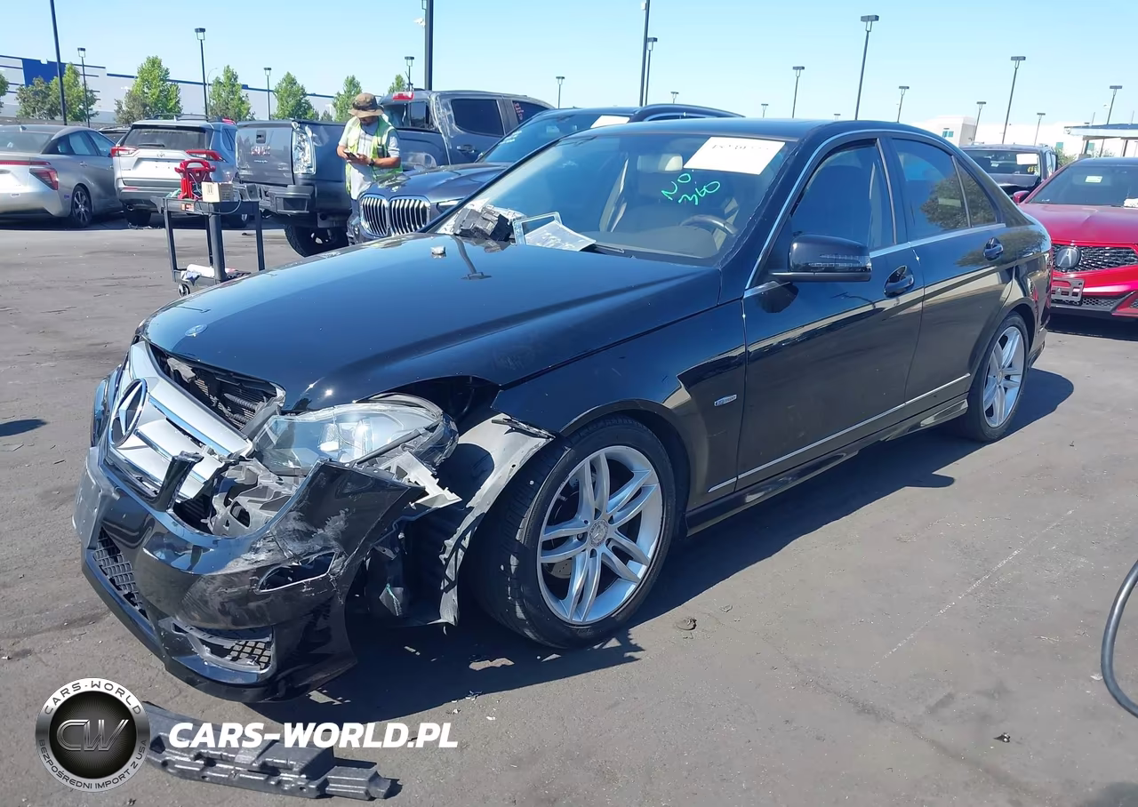 2012 Mercedes-Benz C 250 Sport VIN:WDDGF4HB5CA610734 - 2